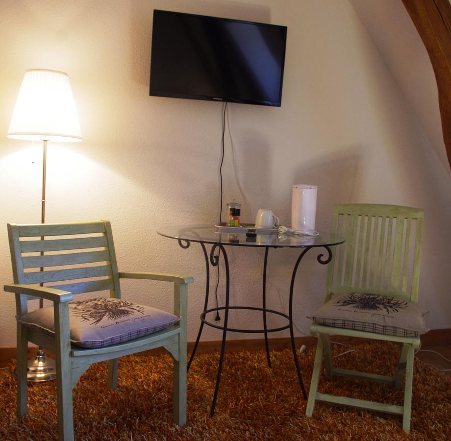 Domaine De Potofayol Bed & Breakfast Lacropte Exterior photo
